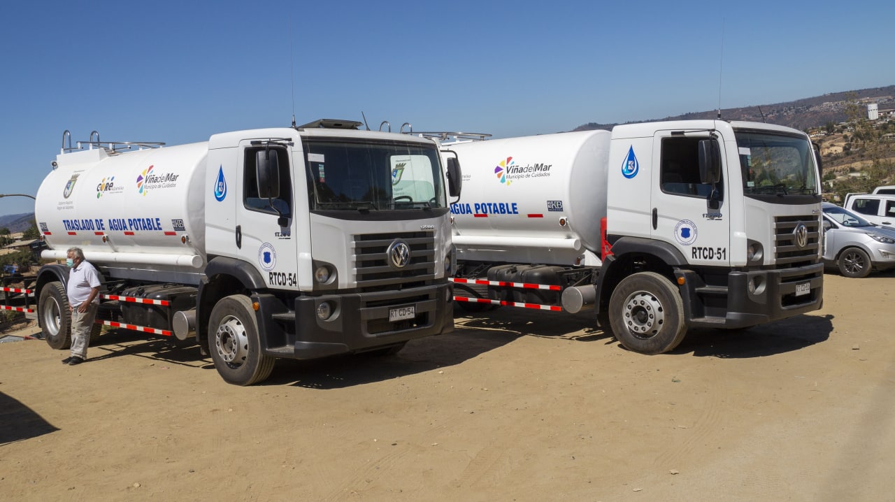 camiones aljibe 6