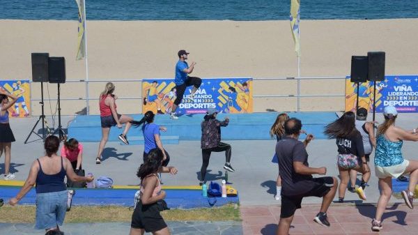 Imagen de la noticia Inauguran Playa del deporte 2026 con inéditos talleres y actividades familiares gratuitas