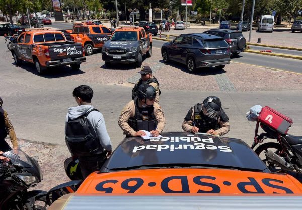 Imagen de la noticia Grúa municipal retira 24 motos de circulación: transitaban sin documentos