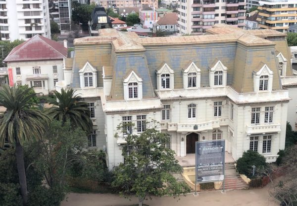 Imagen de la noticia Iniciaron obras de reparación de la techumbre del Palacio Carrasco en Viña del Mar