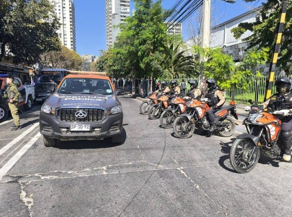 Imagen de la noticia Más de 155 detenciones en flagrancia y 7.217 especies ilícitas retiradas del comercio ilegal: Municipio de Viña del Mar intensifica la fiscalización territorial