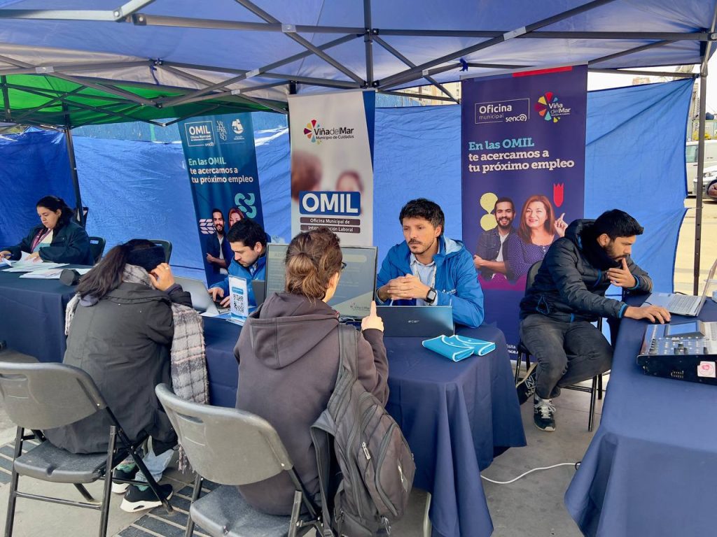 Imagen principal: Feria laboral municipal ofrecerá más de 300 empleos en empresas de Viña del Mar
